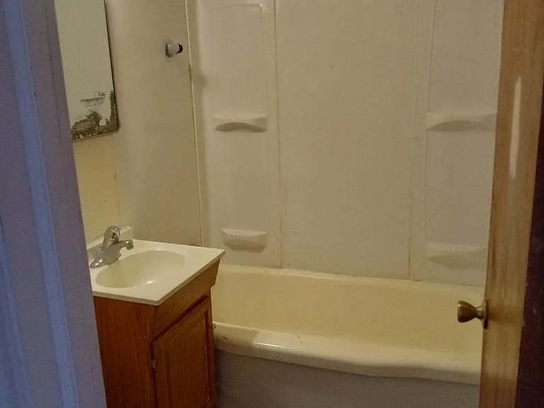 Alpine Apartments — Photo 26