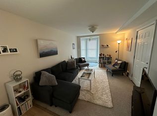 10 2nd St #1E, Athens, NY 12015