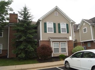 3398 Lenox Village Dr UNIT 237, Fairlawn, OH 44333