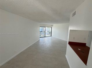 1750 N Congress Ave APT 408, West Palm Beach, FL 33401