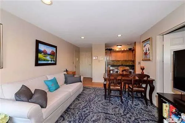 Sold by Exit Kingdom Realty | media 15