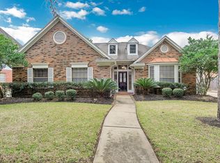 4611 Jamaica Dr, Sugar Land, TX 77479