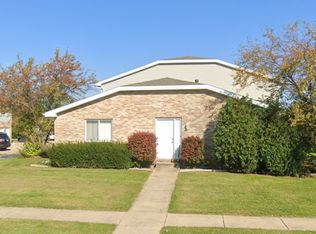 141 E Division St, Manteno, IL 60950