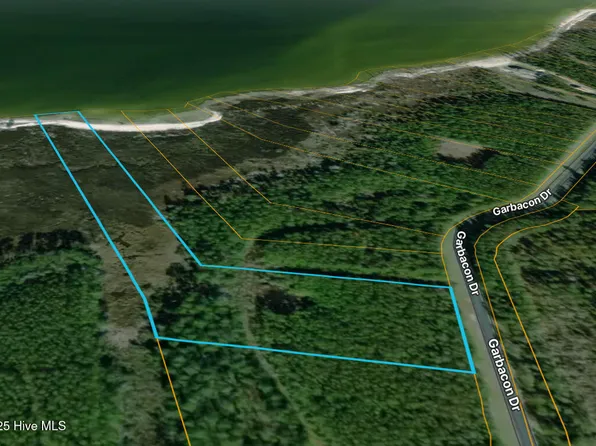 151 Garbacon Drive, Beaufort, NC 28516