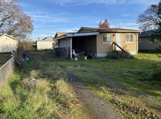 264 S 16th St, Saint Helens, OR 97051