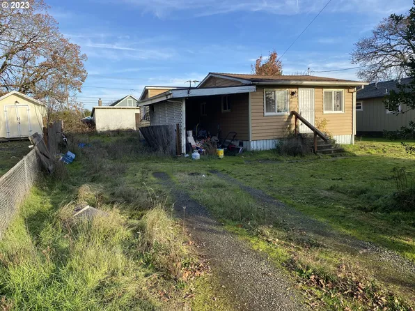 264 S 16th St, Saint Helens, OR 97051