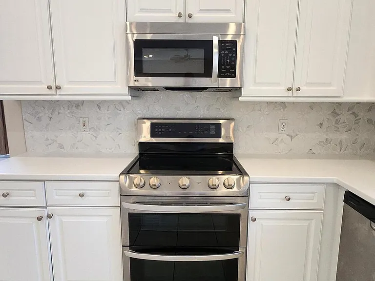 11206 Maritime Ct — Photo 9