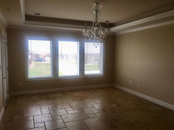 5th image of 7797 Belo Dr Unit 4