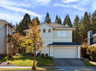 9290 SW Stono Dr, Tualatin, OR 97062