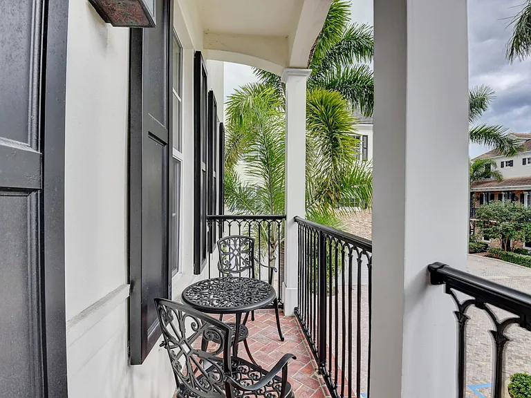 2nd floor balcony