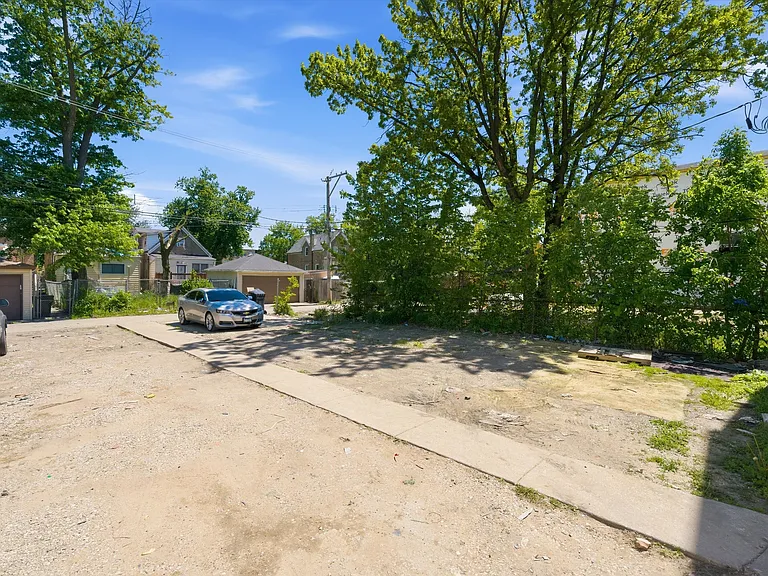 541 N Lawndale Ave #3 — Photo 10