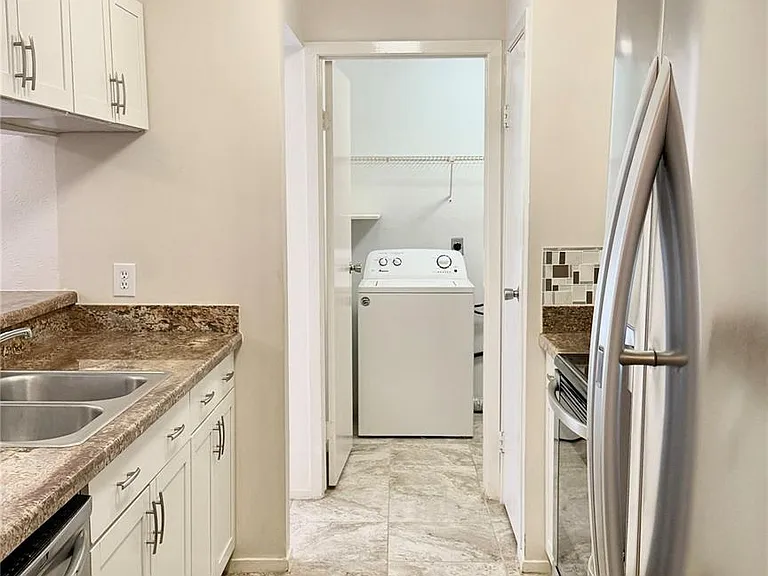 18 Dellforest Ct — Photo 9