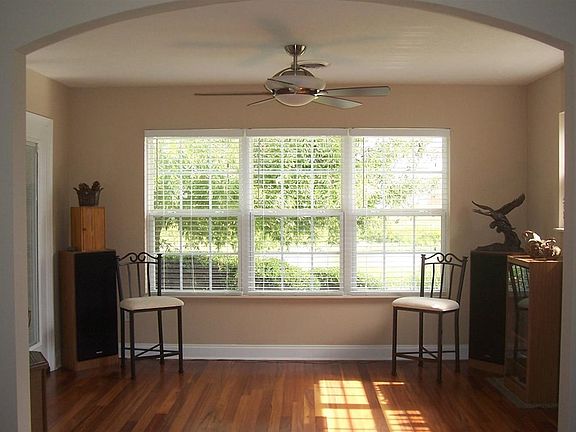 3rd image of 234 River Garden Ct