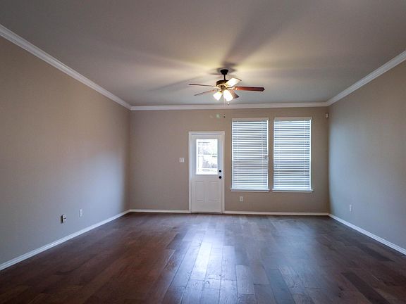 5th image of 2349 Bernese Ln