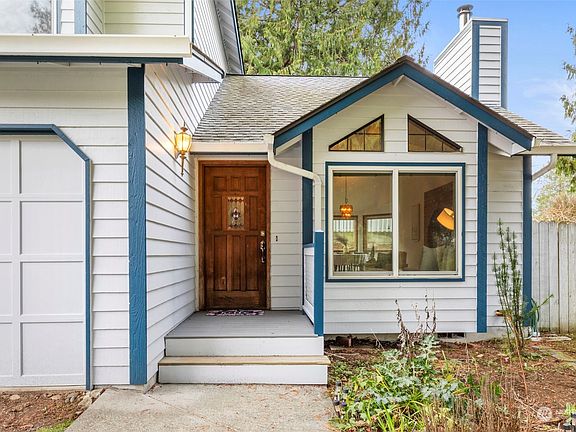 2nd image of 26441 Edgewater Boulevard NW