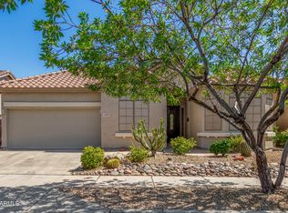2425 W Red Range Way, Phoenix, AZ 85085