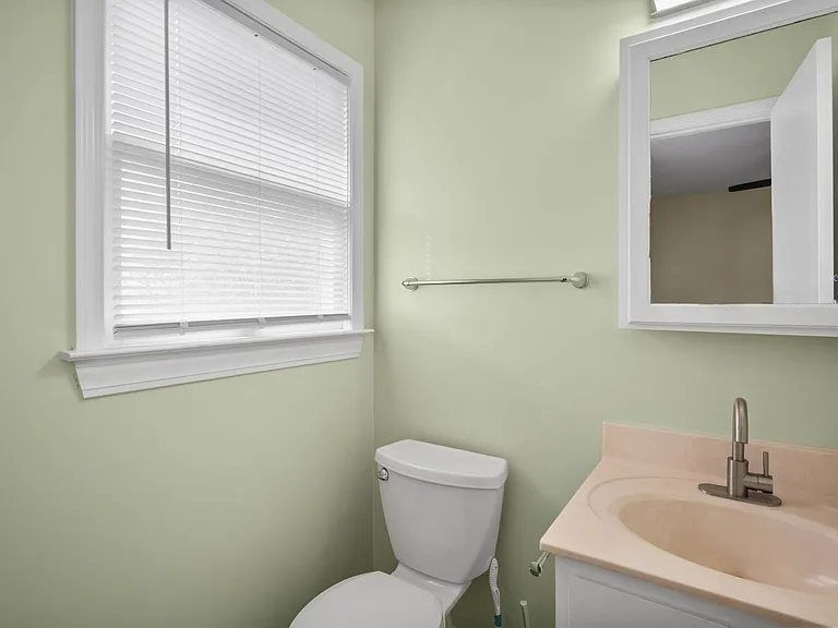3301 Orchard Manor Cir — Photo 16
