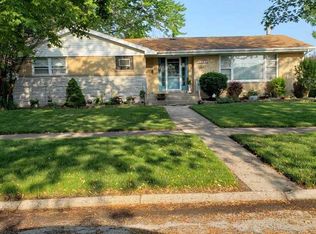 18644 Bernadine St, Lansing, IL