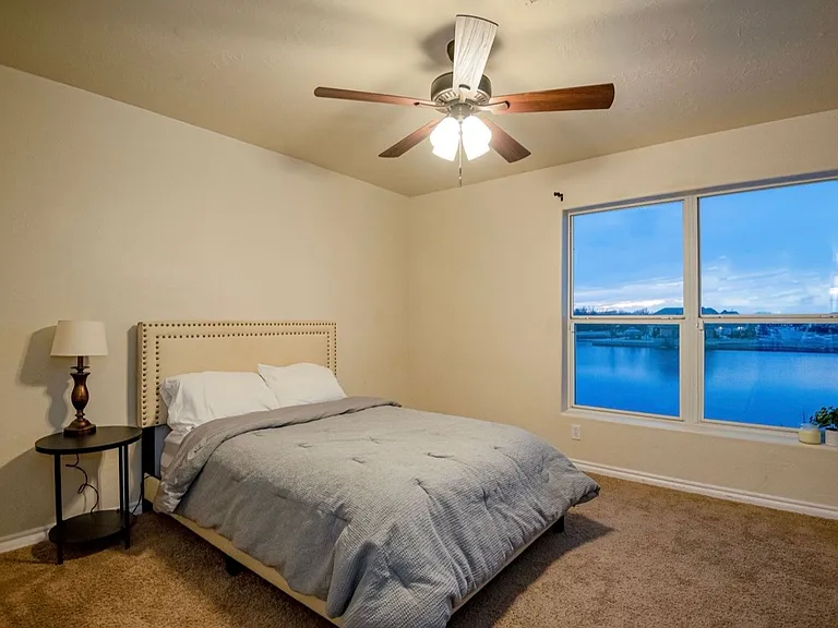 7623 Wyatt Lake Dr — Photo 35