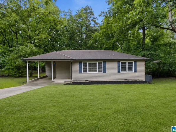 866 Westwood Rd, Mount Olive, AL 35117