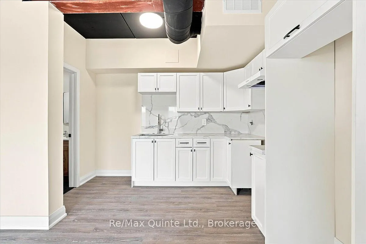 Studio, $1,200 — Photo 2
