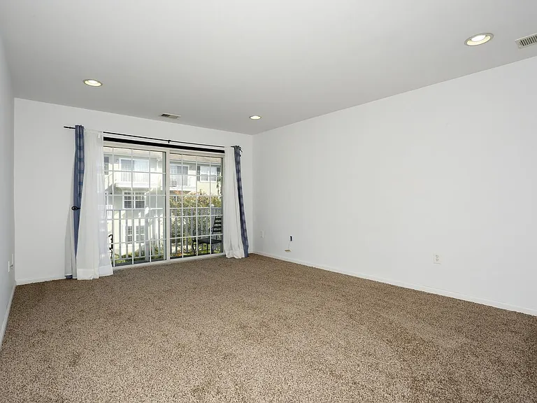 261 Riverwalk Way — Photo 21