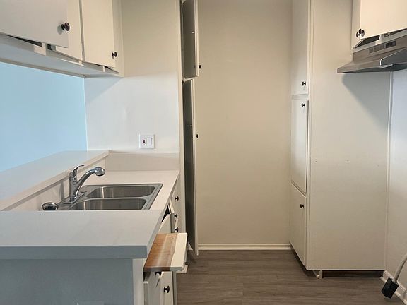 5th image of 3858 W 226th St APT 126