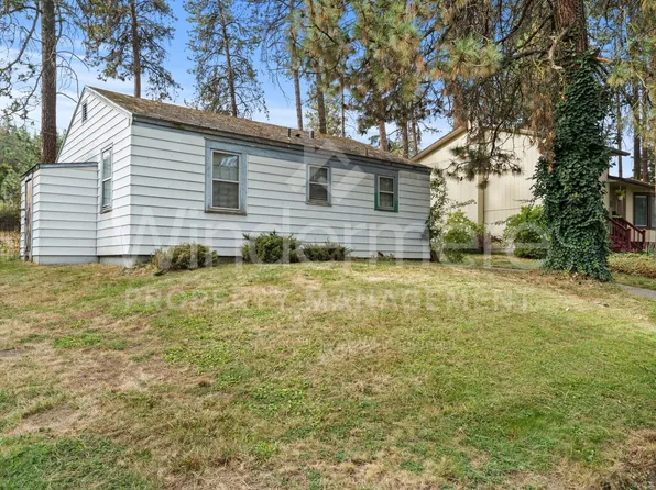 3211 W North Loop Ave, Spokane, WA 99224