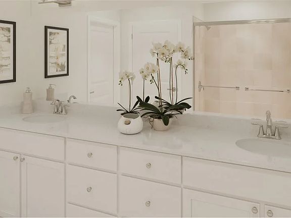 5th image of 20610 Hazelnut Ct