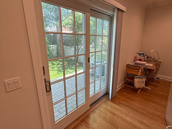5th image of 69 Oak St #B
