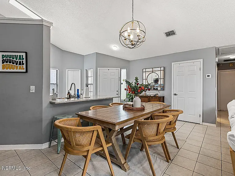 181 Miraloma Ln — Photo 19