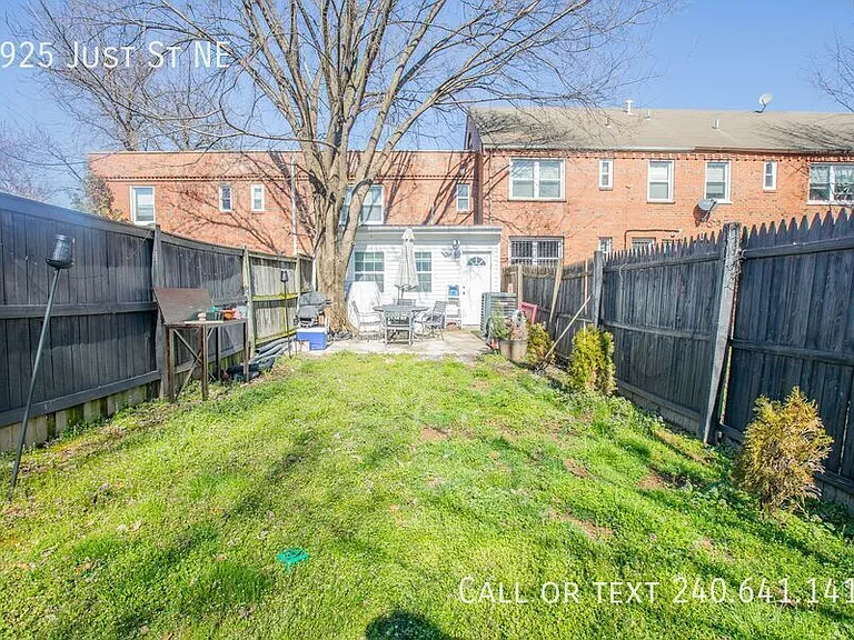 4925 Just St NE — Photo 30