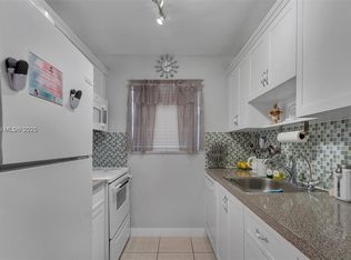 3265 Griffin Rd APT 106, Fort Lauderdale, FL 33312