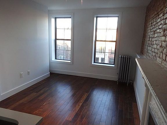 5th image of 596 Saint Marks Ave APT 3