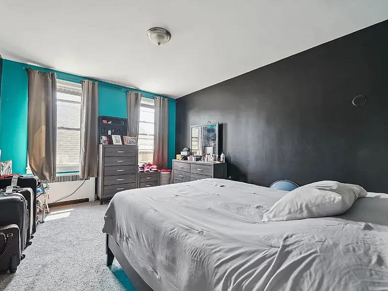 1722 Kennedy Blvd #31 — Photo 2