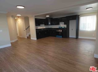 7216 10th Ave, Los Angeles, CA 90043