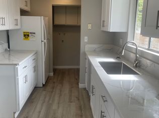 6418 SE 93rd Ave #A, Portland, OR