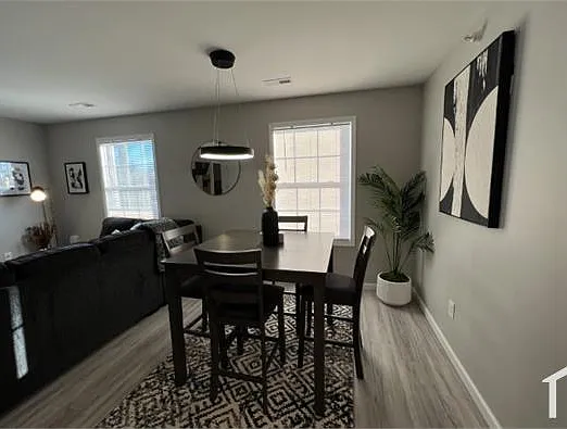 341 Adam St #D — Photo 24