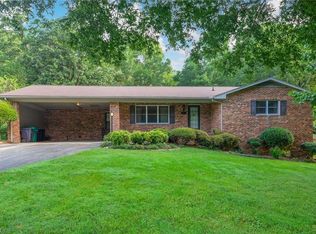 314 W Parris Ave, High Point, NC 27262
