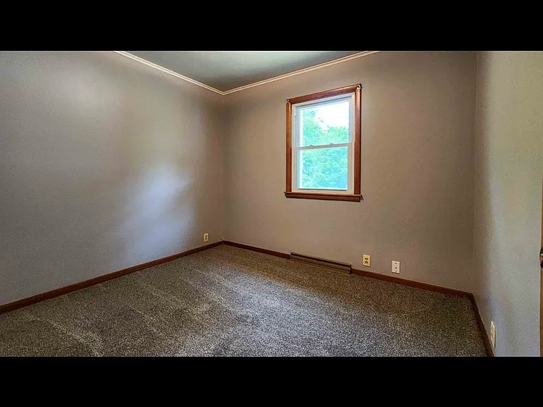 11 Leisure Dr — Photo 8