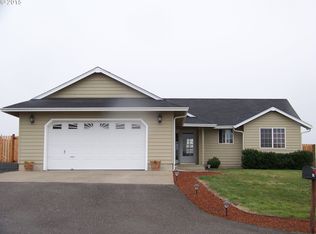 433 Rolling Hills Rd, Roseburg, OR 97471