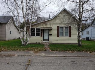 211 3rd St, Tipton, IN 46072