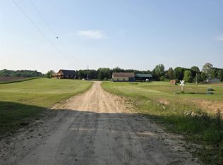 2056 W Ridge Rd, Gladwin, MI 48624