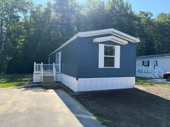 17 Shady Ln, Arundel, ME 04046
