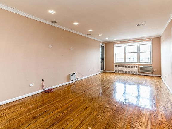 4th image of 23-25 Bell Blvd APT 6C