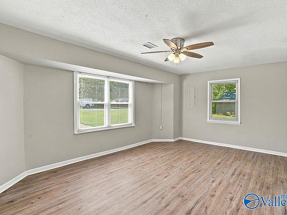 4th image of 127 Eldorado Dr