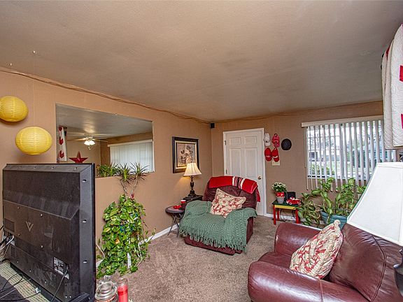 3rd image of 1511 Willamet Rd