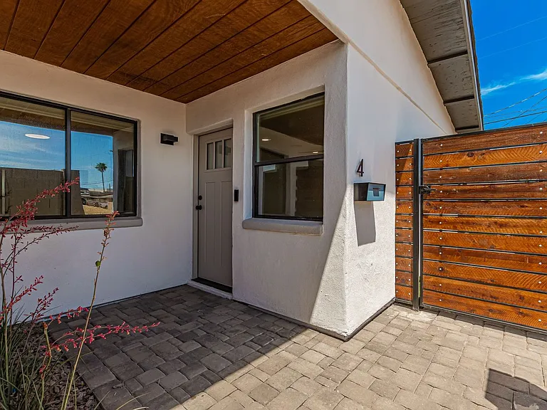 4108 E. Portland Street — Photo 18