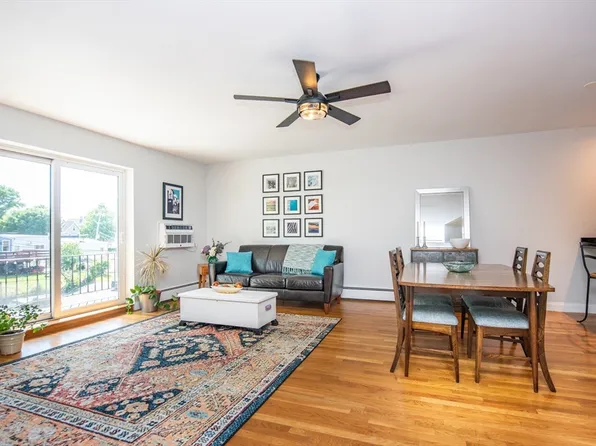 48 Coffey St APT 10C, Dorchester, MA 02122