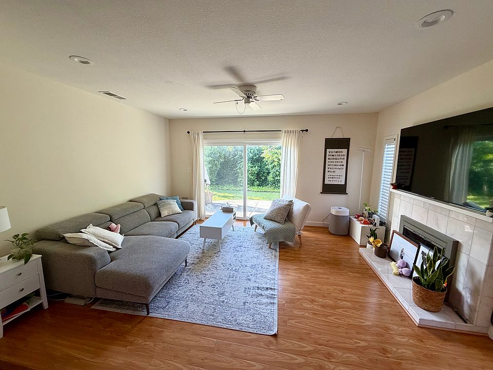 1st image of 625 Alberta Ave #625